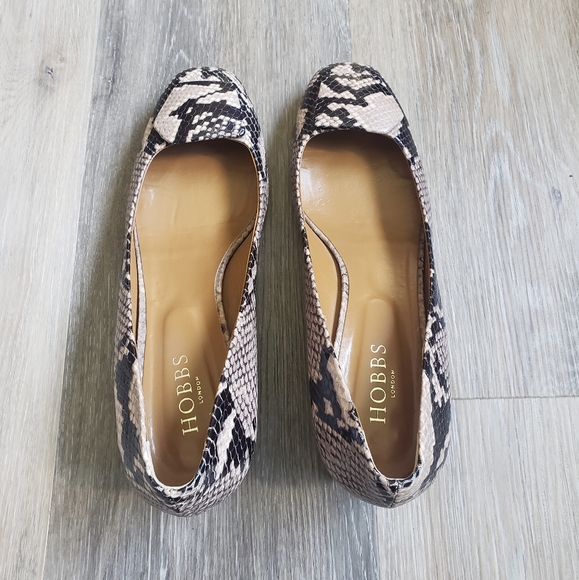 HOBBS LONDON SNAKE PRINT SHOES - Picture 3 of 15